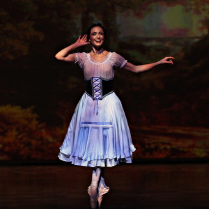 Rachael Walsh in Francois Klaus's Fonteyn Remembered (2010).  Photo: Ken Sparrow.